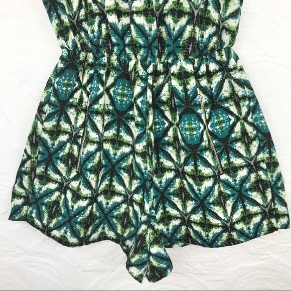 One Clothing Green /Blue Abstract Print Romper-S - Picture 4 of 8